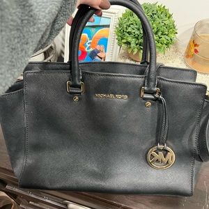 Michael Kors Shoulder Bag